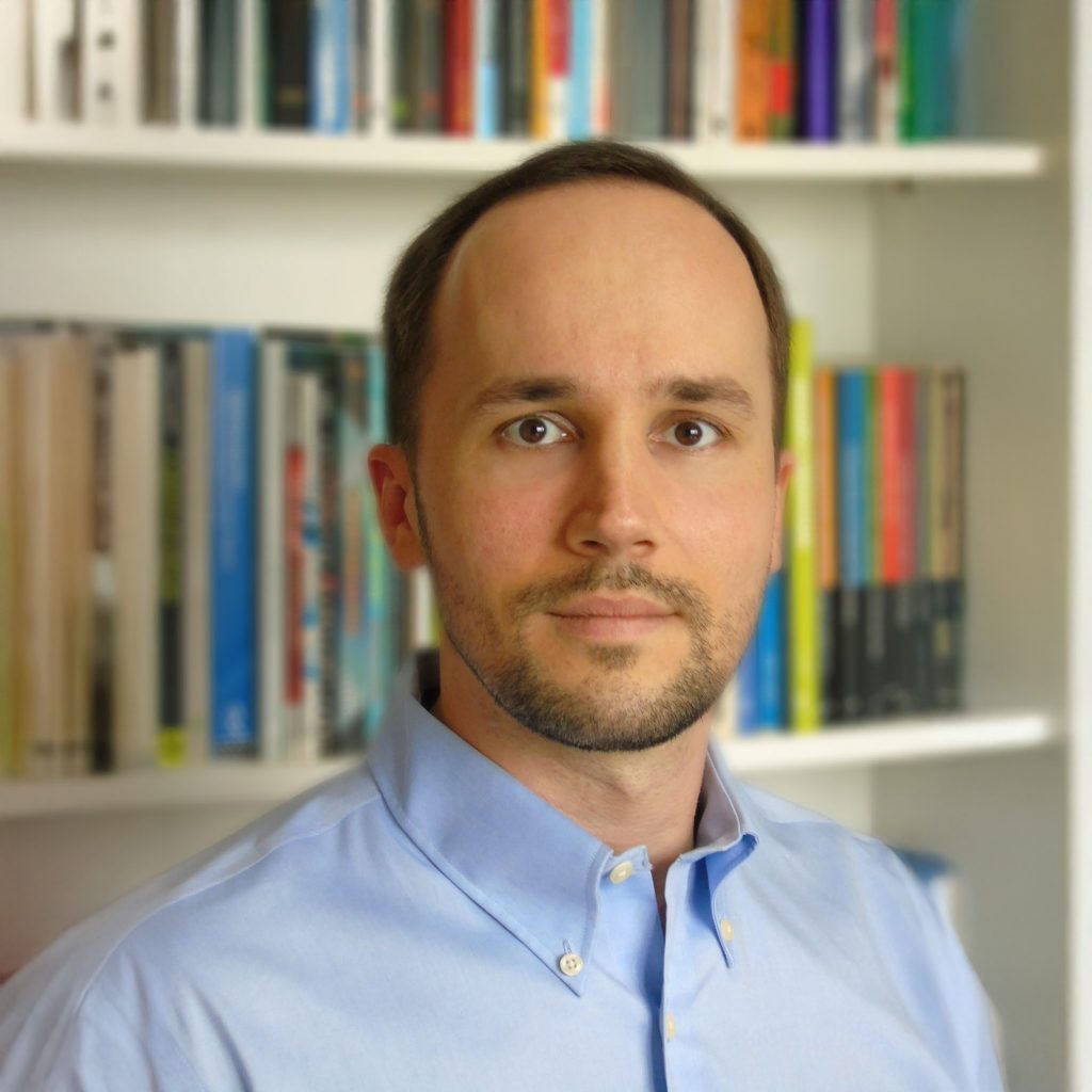 Prof. Moisés Sbardelotto