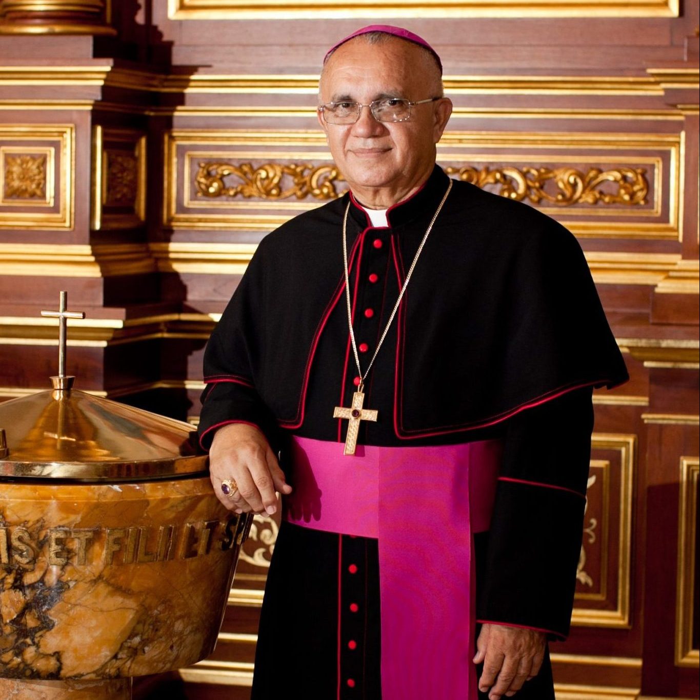 S.E.R. Mons. Ángel Luis Ríos Matos